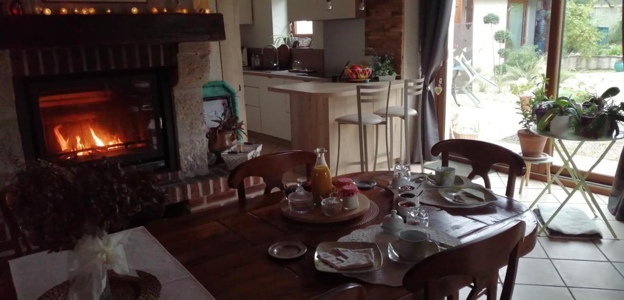 L'Orme Seul, Maison D'Hotes Vineuil  Kültér fotó